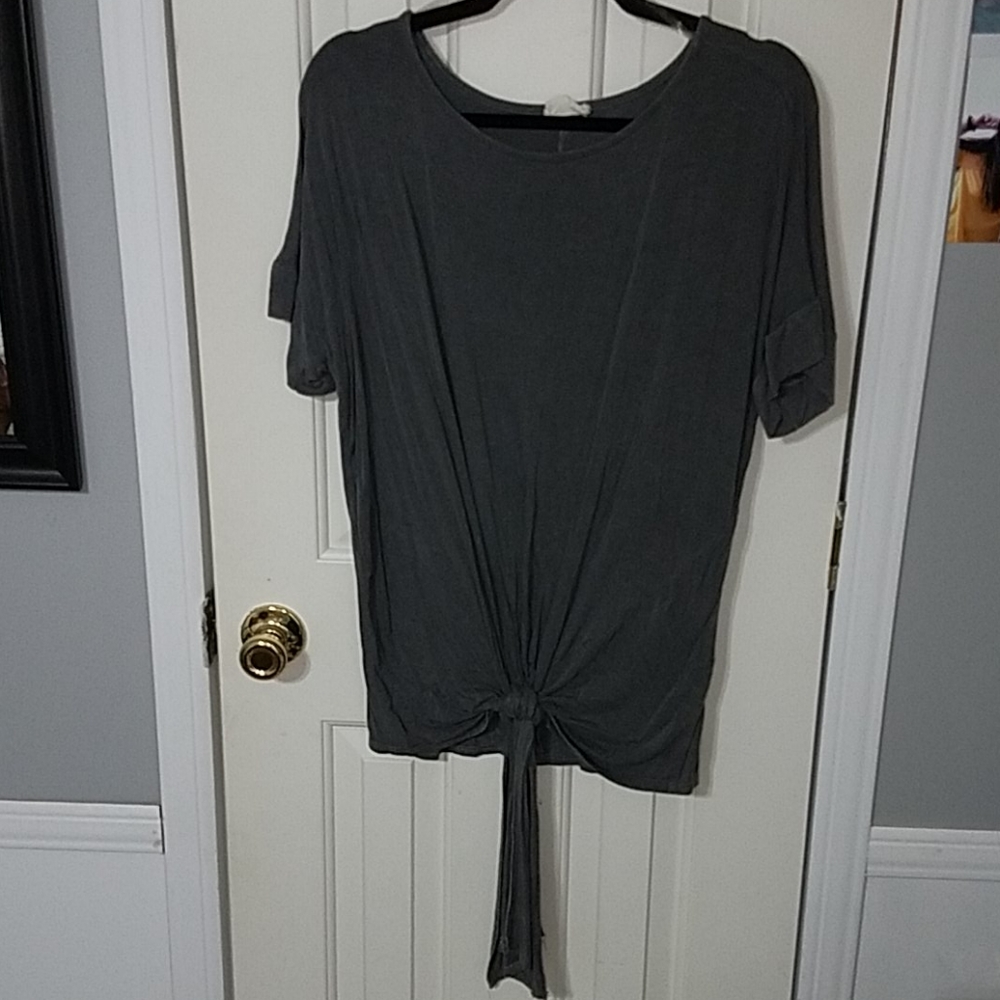 dark gray shirt with tie bottom